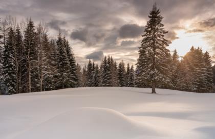 neve-d'aprile---Castel-Valdajer